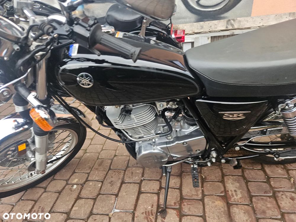 Yamaha SR - 16