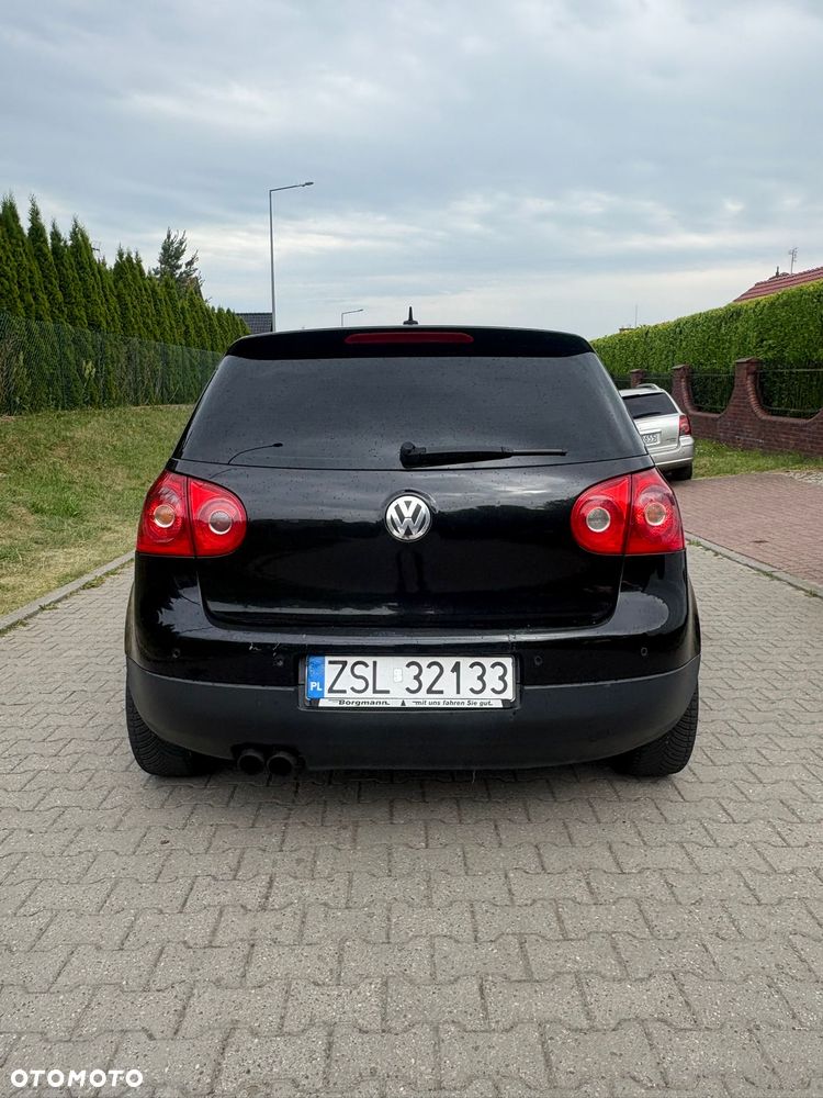 Volkswagen Golf 2.0 FSI Comfortline - 11