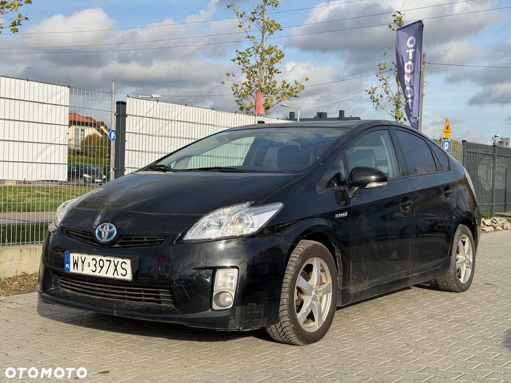 Toyota Prius (Hybrid) Executive - 1