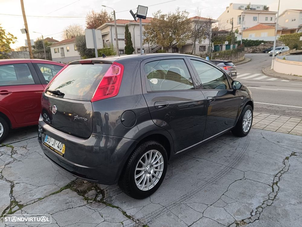 Fiat Grande Punto - 12