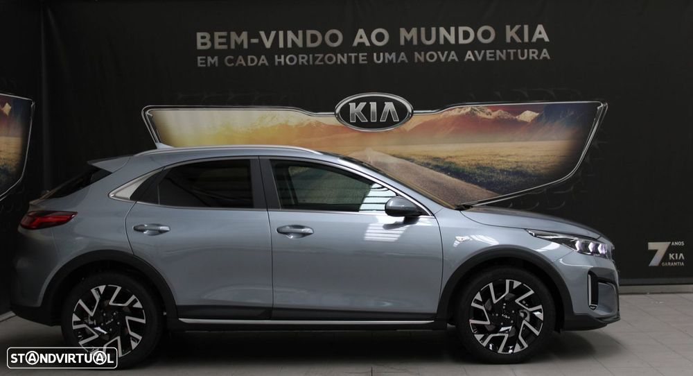 Kia XCeed 1.5 T-GDI Tech 7DCT - 6