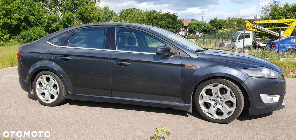 Ford Mondeo 2.5 Titanium S - 9
