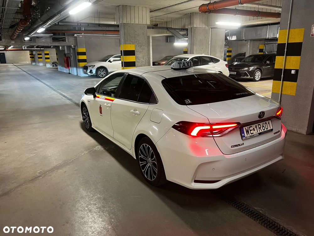 Toyota Corolla 1.8 Hybrid GPF Comfort - 11