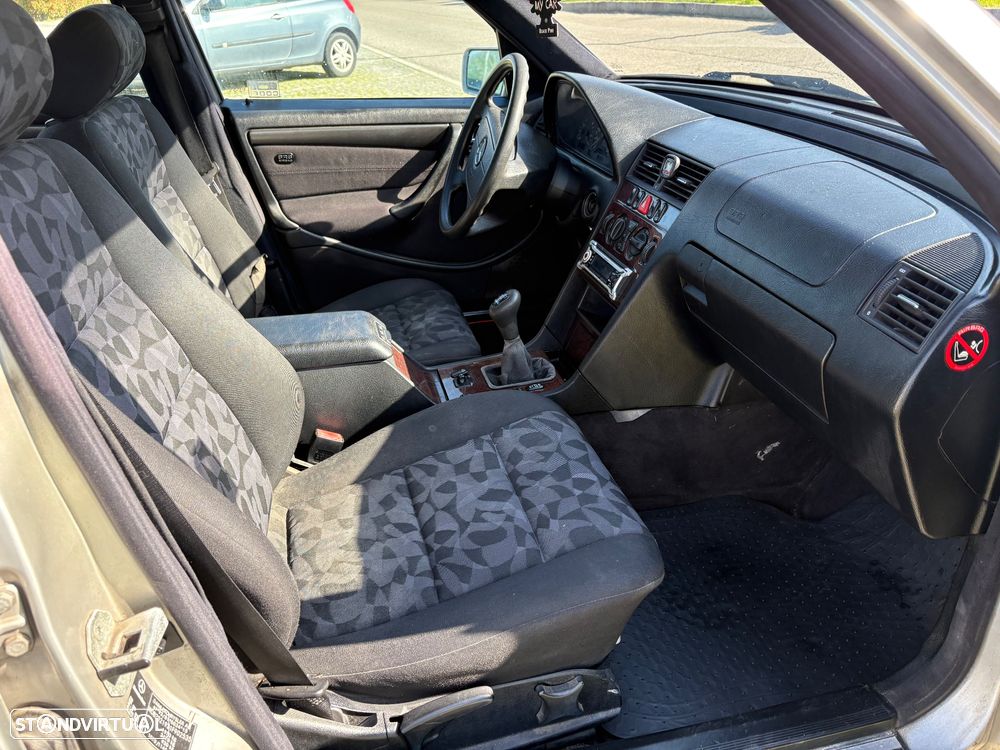 Mercedes-Benz C 220 CDI Elegance - 13