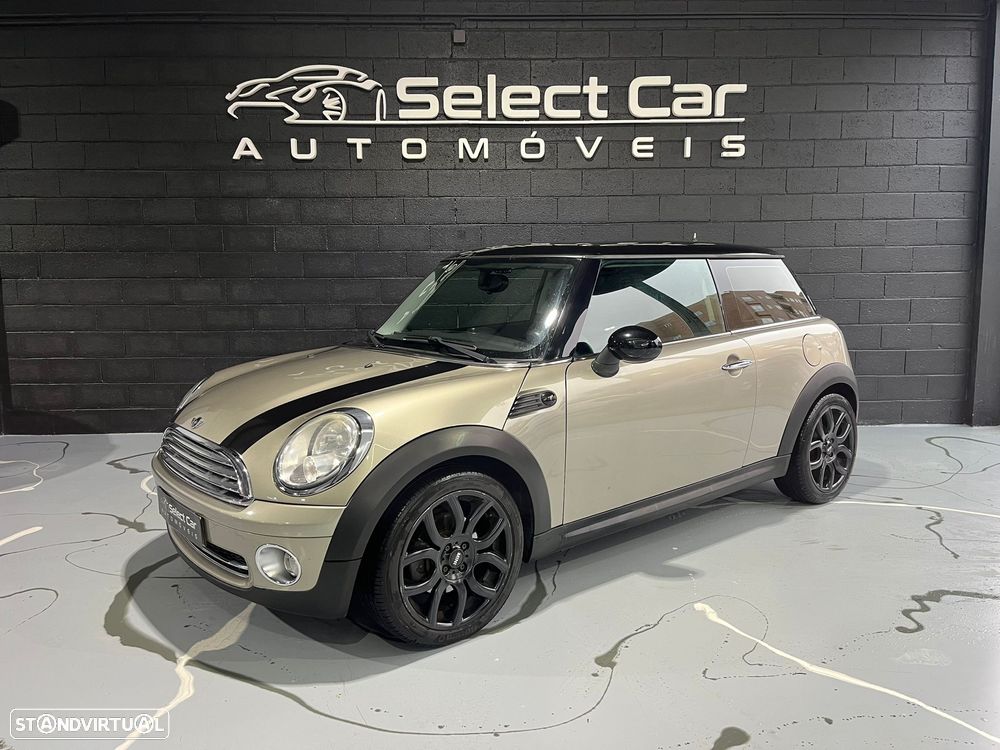 MINI 3 Portas Cooper - 1