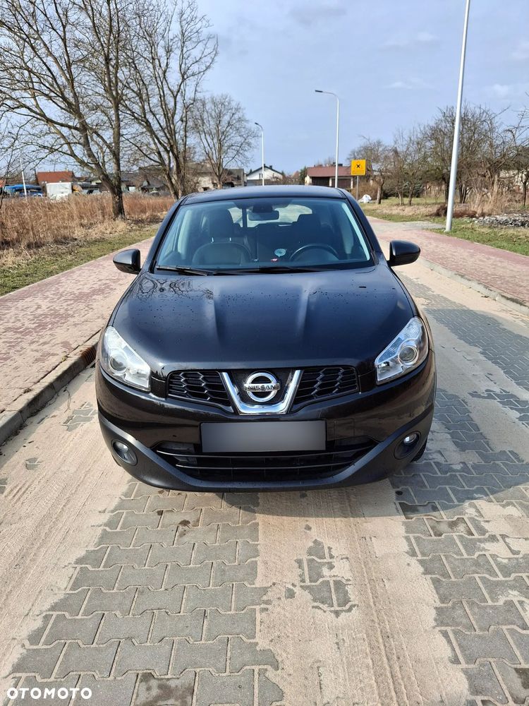 Nissan Qashqai - 2