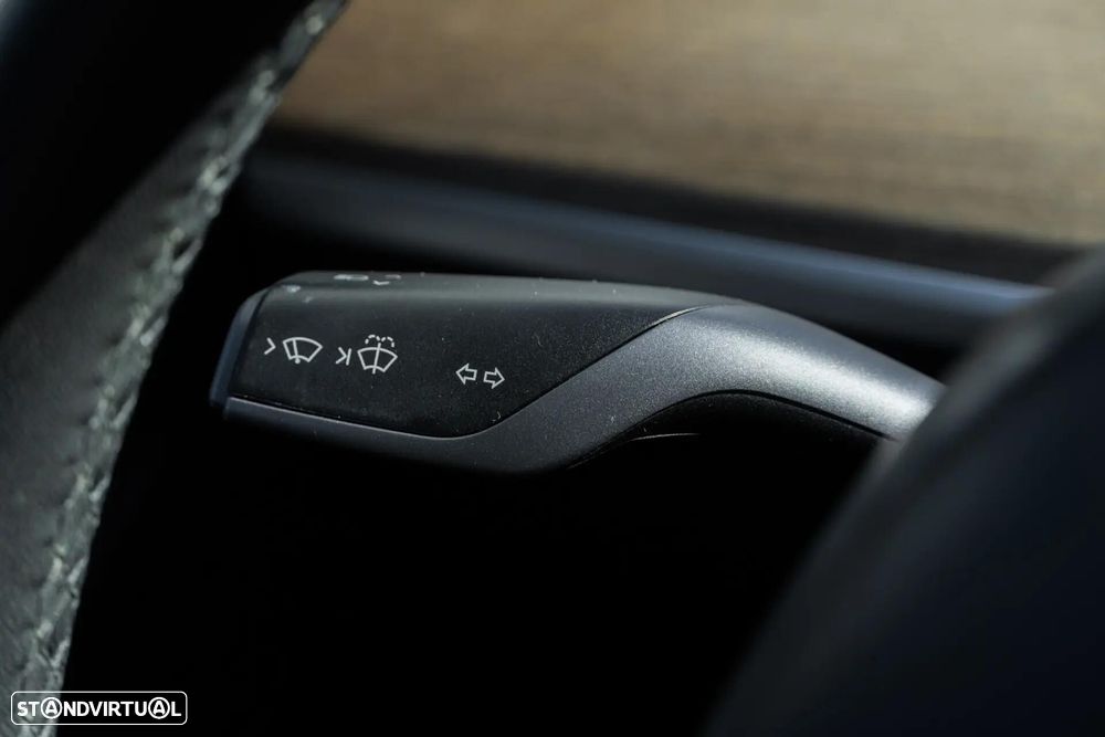 Tesla Model 3 Standard Range Plus RWD - 41