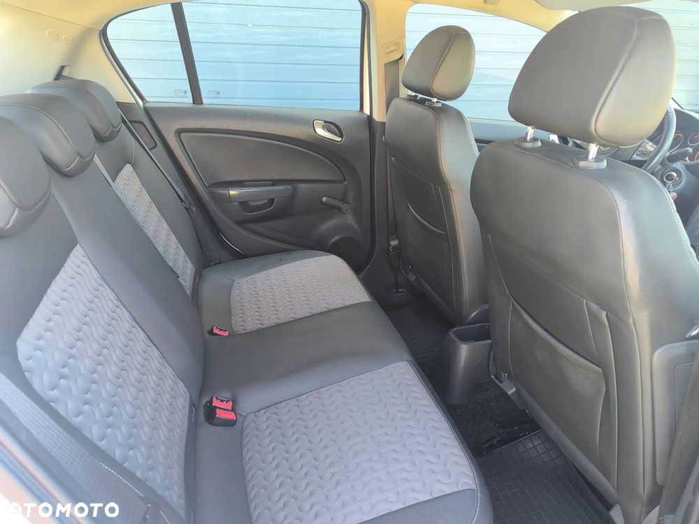 Opel Corsa 1.3 CDTI Essentia - 9