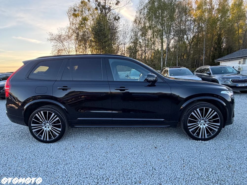 Volvo XC 90 - 22