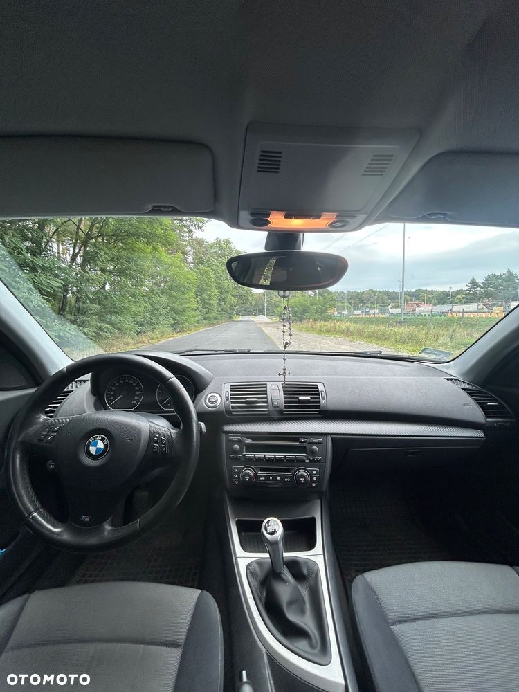 BMW Seria 1 118d - 6
