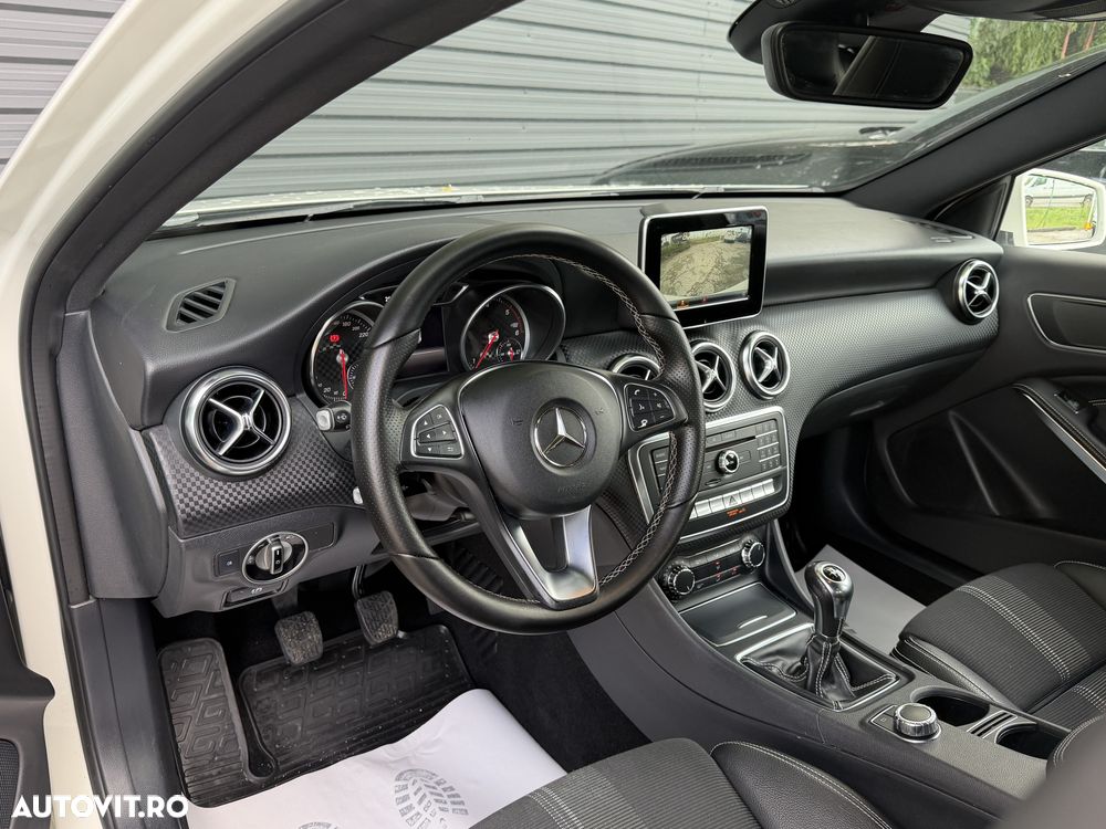 Mercedes-Benz A 180 d Progressive - 12