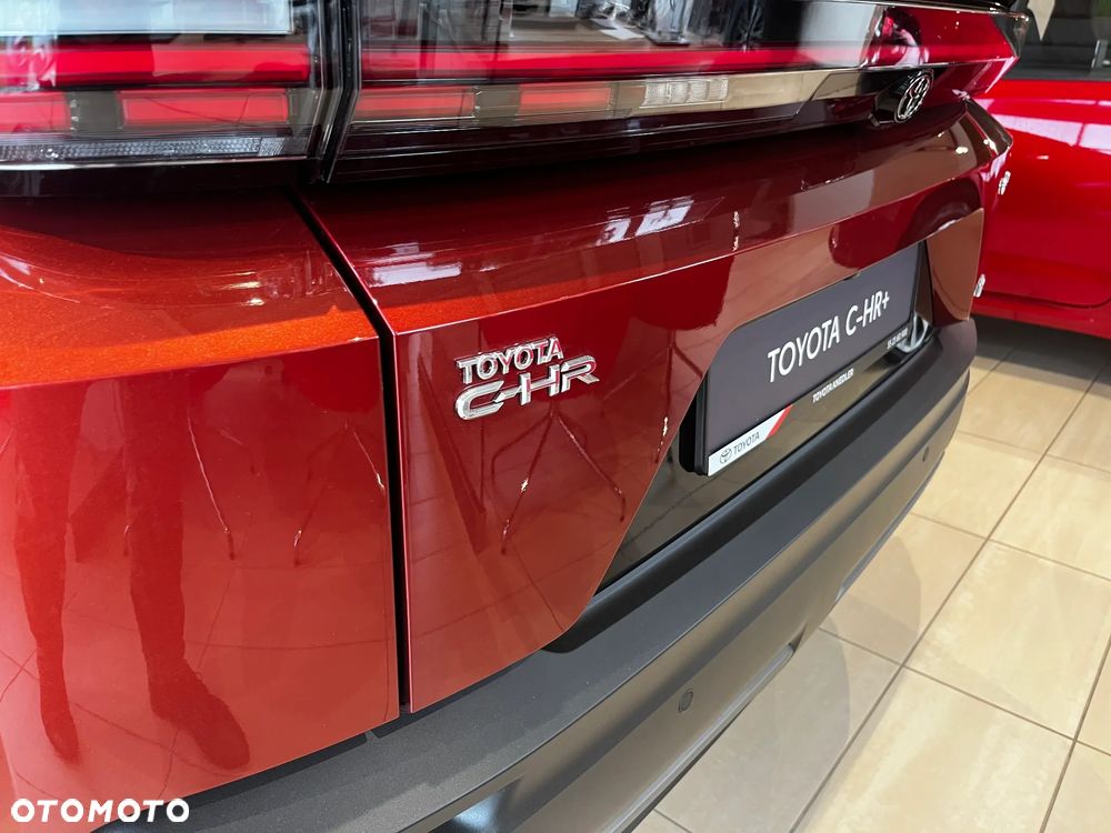 Toyota C-HR+ - 4