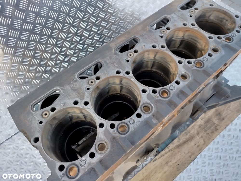BLOK SILNIKA SCANIA XPI 9L DC09 - 5