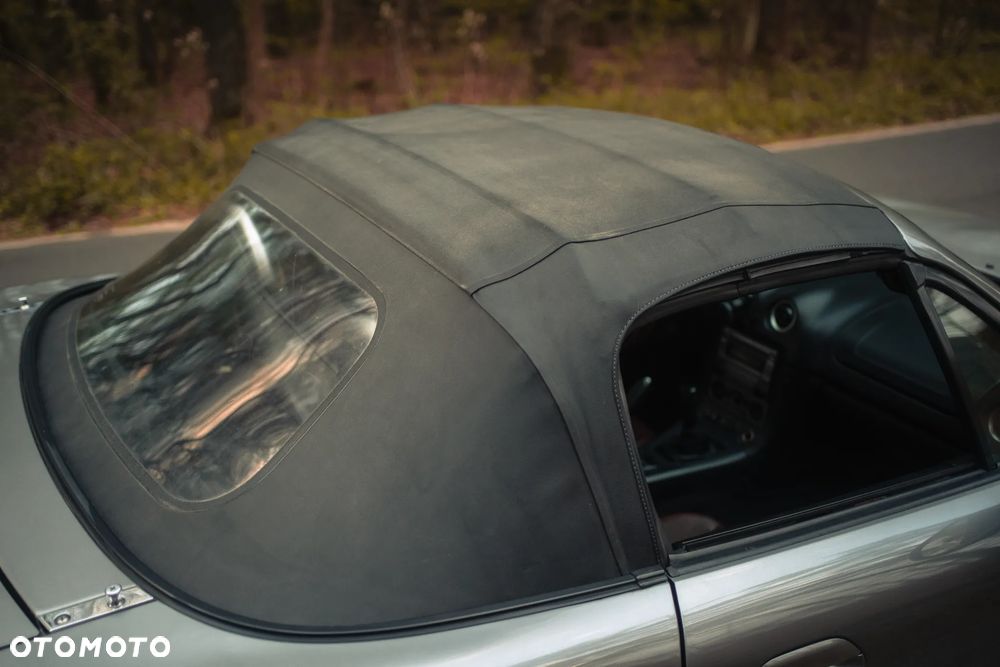 Mazda MX-5 1.9 16V - 11