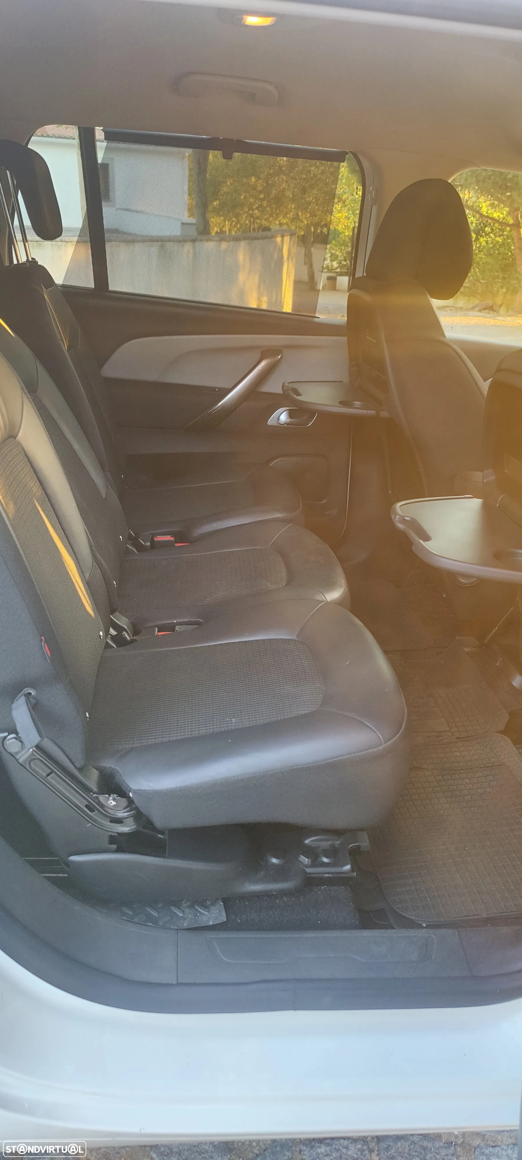 Citroën Grand C4 Spacetourer BlueHDi 130 Stop&Start EAT8 SHINE PACK - 10