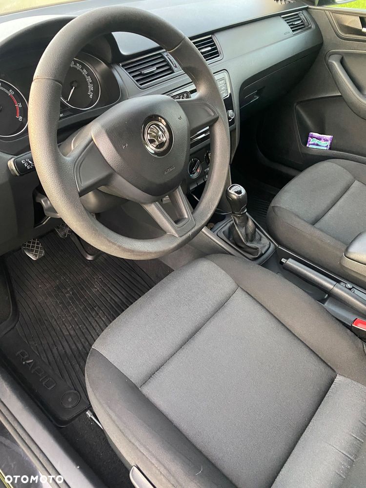 Skoda RAPID 1.0 TSI Ambition - 8