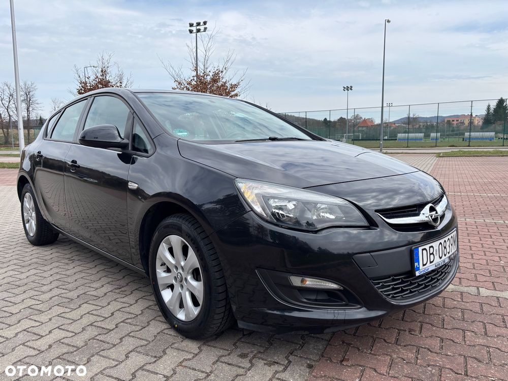 Opel Astra 1.4 Turbo Active - 11