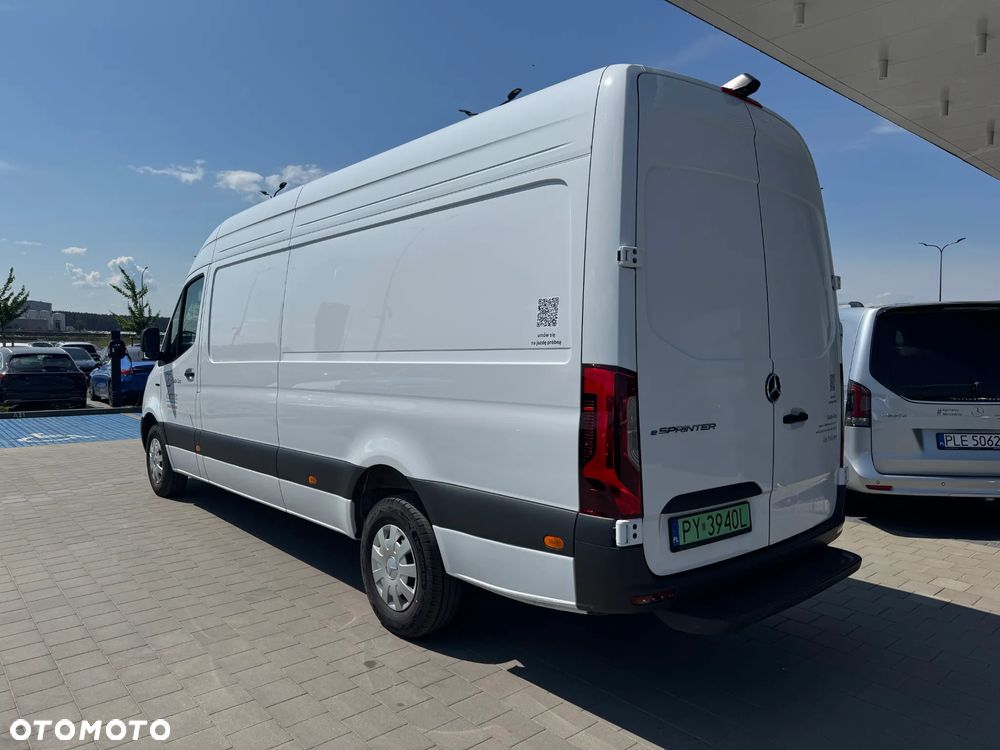 Mercedes-Benz eSprinter - 3