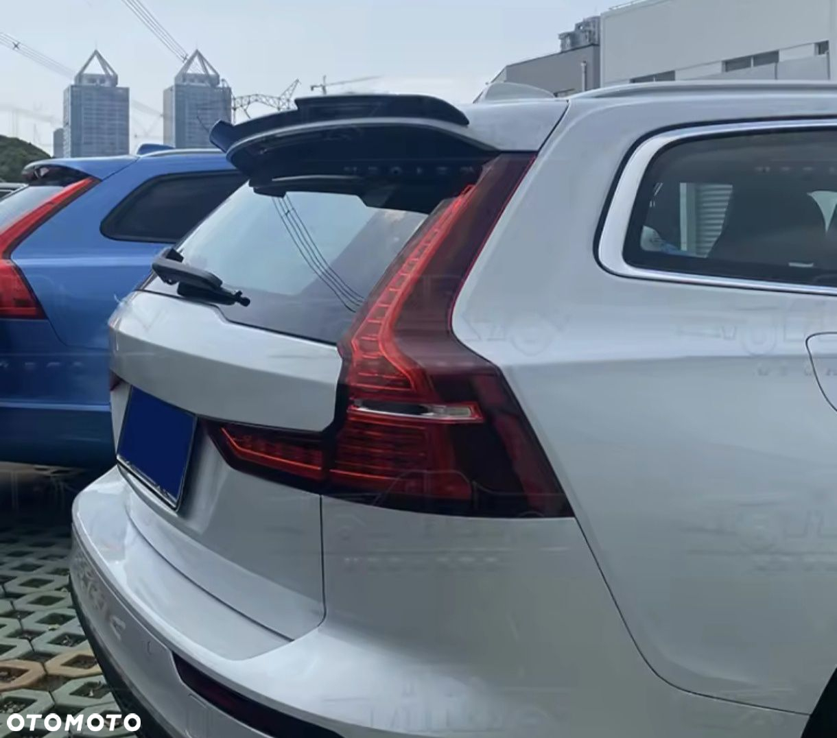 Volvo V60 Spoiler Lotka Tylna Dokładka Czarny Połysk - 3