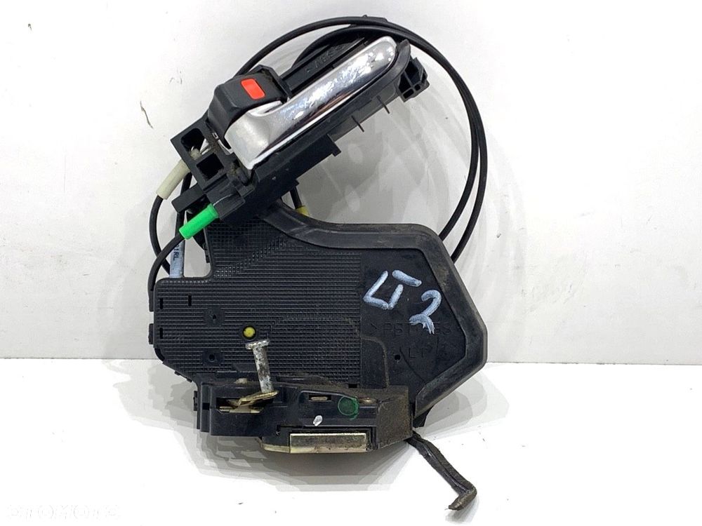 ZAMEK DRZWI LEWY TYŁ  TOYOTA COROLLA Verso (_E12_) 2001 - 2007 2.0 D-4D (CDE120_) 66 kW [90 KM] - 1