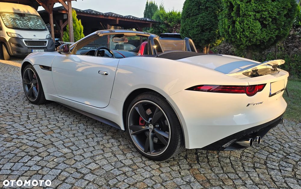 Jaguar F-Type - 5