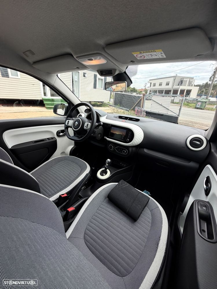 Renault Twingo E-Tech. 22 Techno - 20