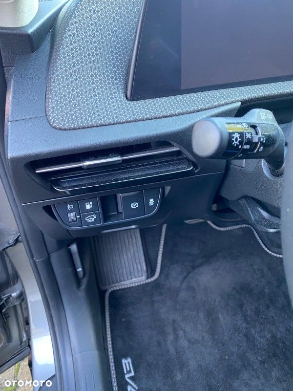 Kia EV6 - 16