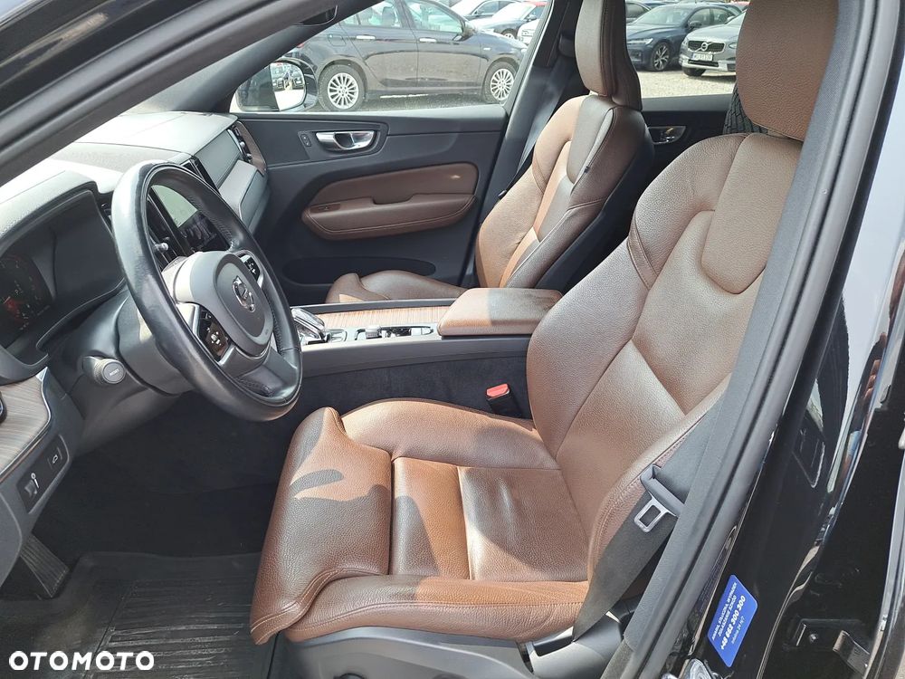 Volvo XC 60 D5 AWD Inscription - 10