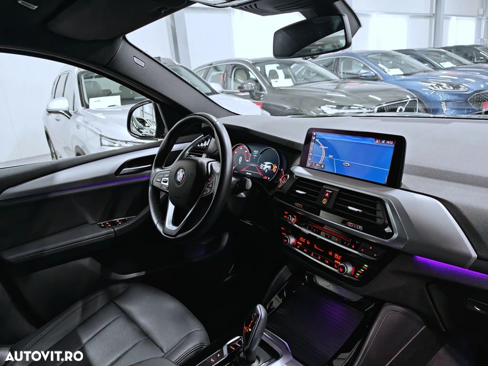 BMW X4 xDrive20i Aut. Advantage - 9