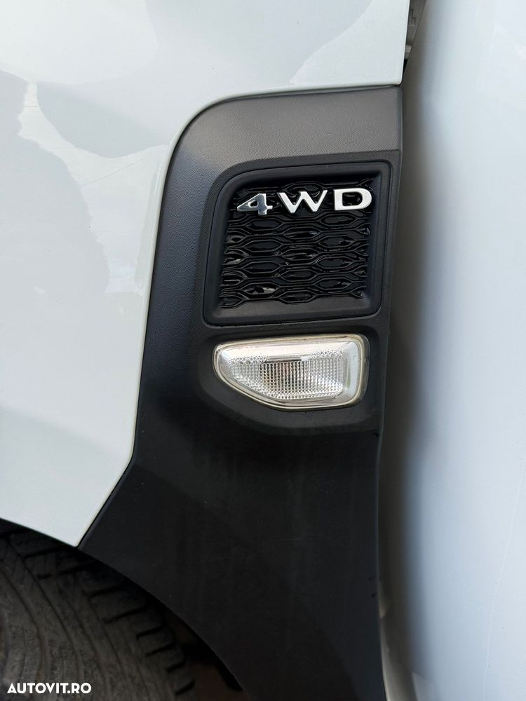 Dacia Duster Blue dCi 115 4WD Celebration - 36