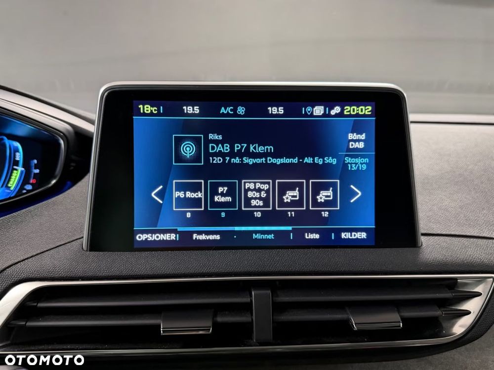 Peugeot 3008 1.6 PureTech Hybrid4 PHEV GT S&S EAT8 - 25