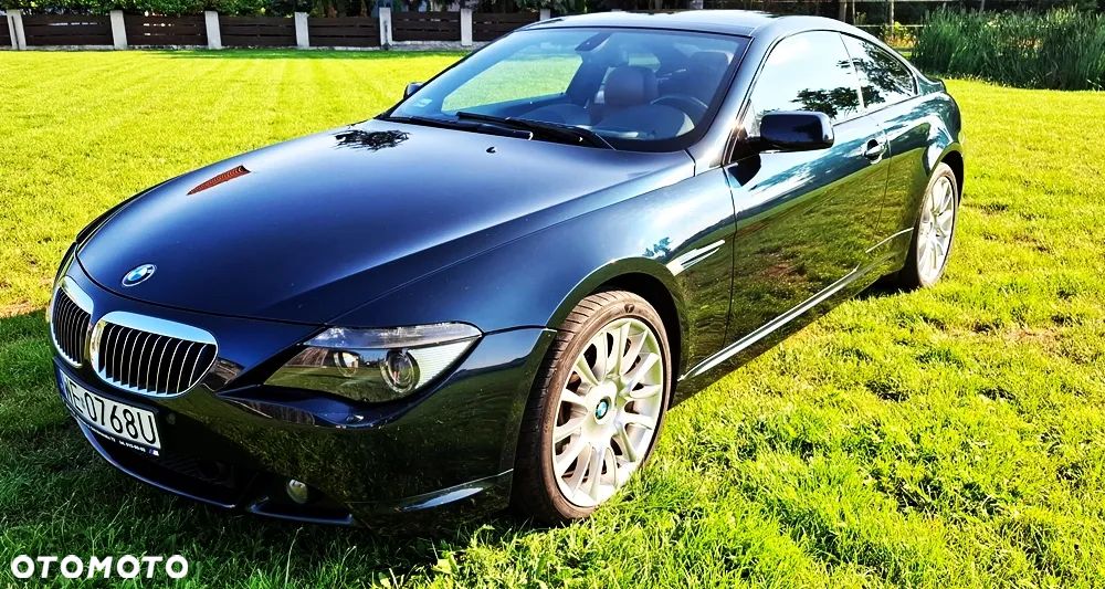 BMW Seria 6 650 i - 12