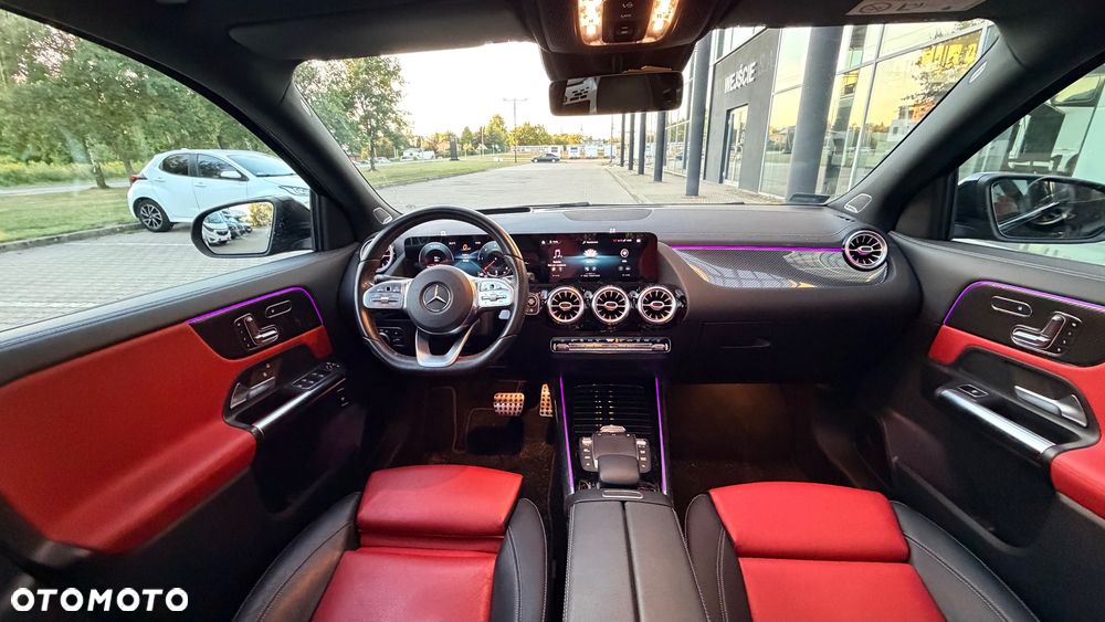 Mercedes-Benz GLA 200 d AMG Line - 15
