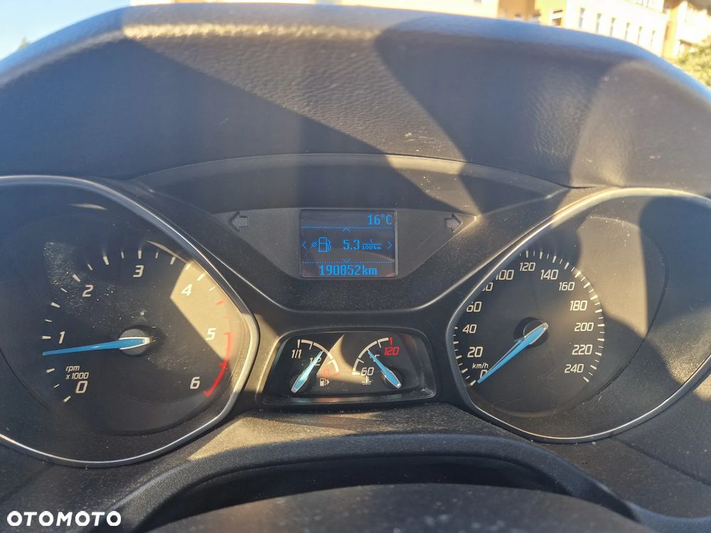Ford Focus 1.6 TDCi DPF Start-Stopp-System Trend - 11