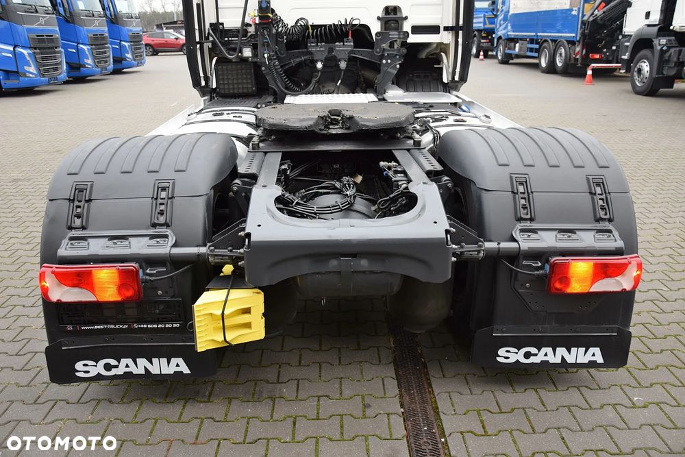 Scania 460R  SUPER /  LED LAMPY /  KLIMA POSTOJOWA  /   STANDARD - 11