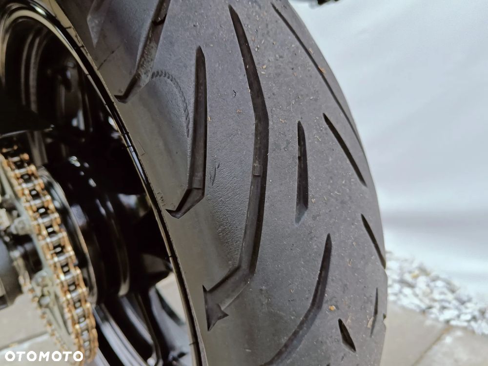 Kawasaki Versys 650 - 16