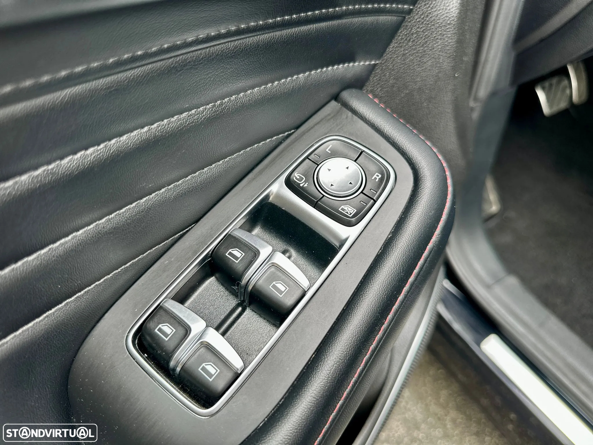 MG EHS 1.5 T-GDI Plug-in Hybrid Luxury - 23