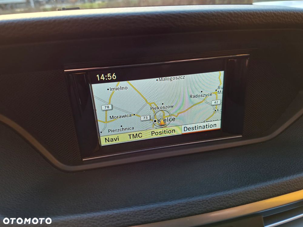 Mercedes-Benz Klasa E - 23