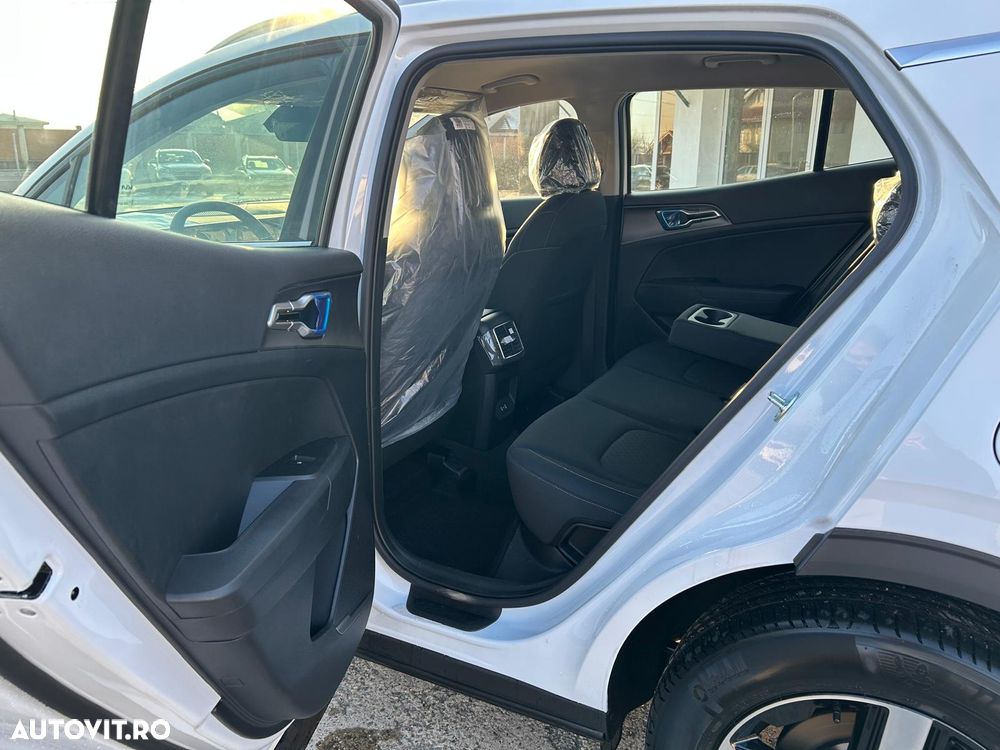 Kia Sportage 1.6 T-GDI 6MT 4x2 Urban - 12