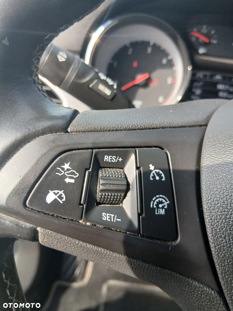 Opel Astra 1.6 CDTI DPF ecoFLEX TourerStart/Stop Selection - 17