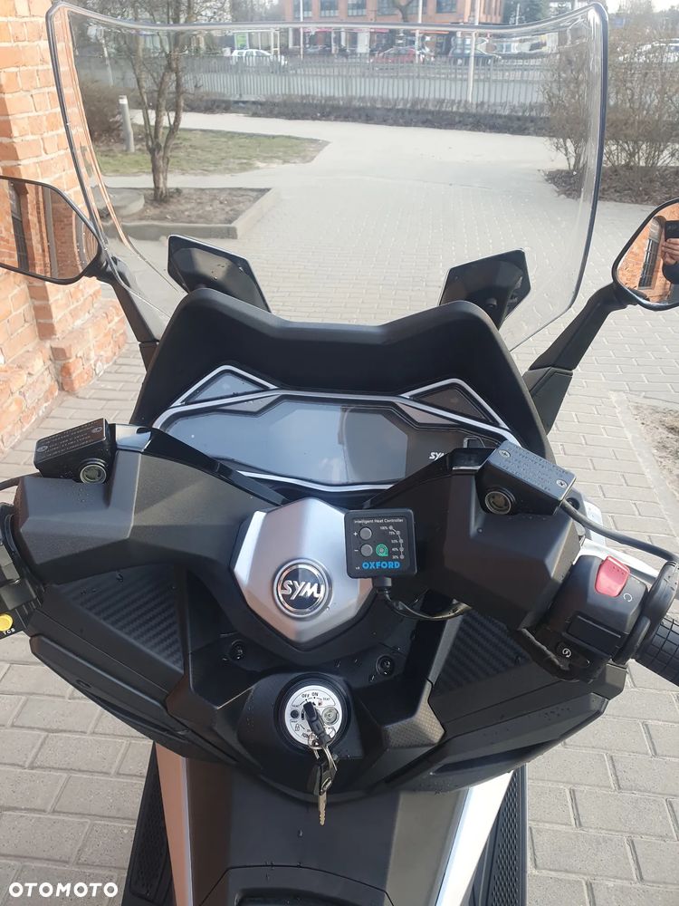SYM CRUiSYM - 18