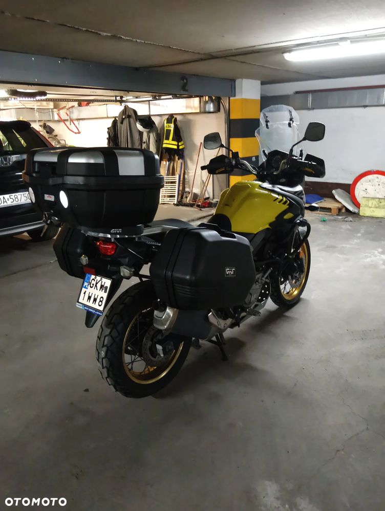 Suzuki V-STROM - 14