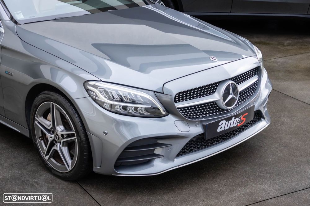 Mercedes-Benz C 300 de AMG Line - 4