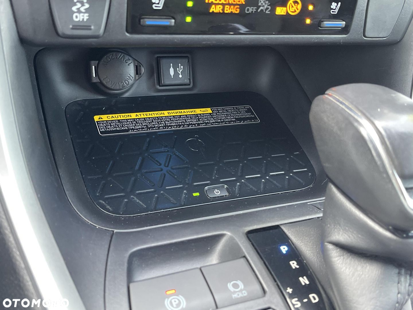 Toyota RAV4 - 21