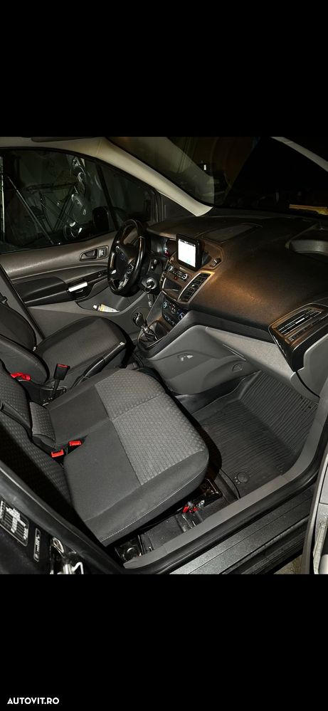 Ford Transit Connect - 6