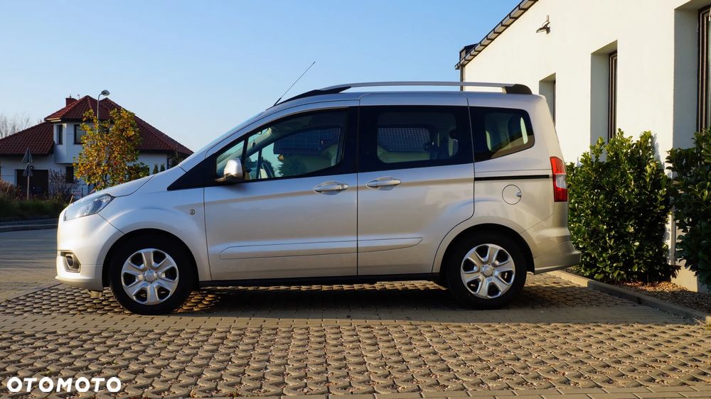 Ford Tourneo Courier 1.0 EcoBoost Trend - 5