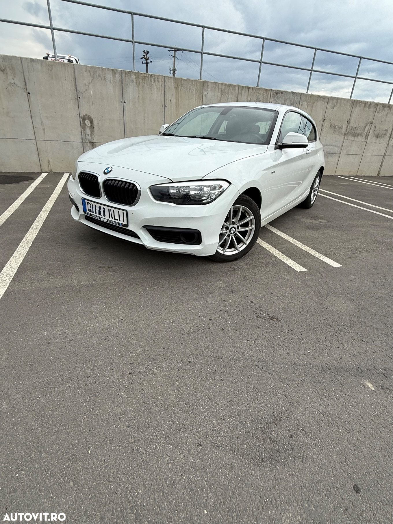 BMW Seria 1 114d - 4