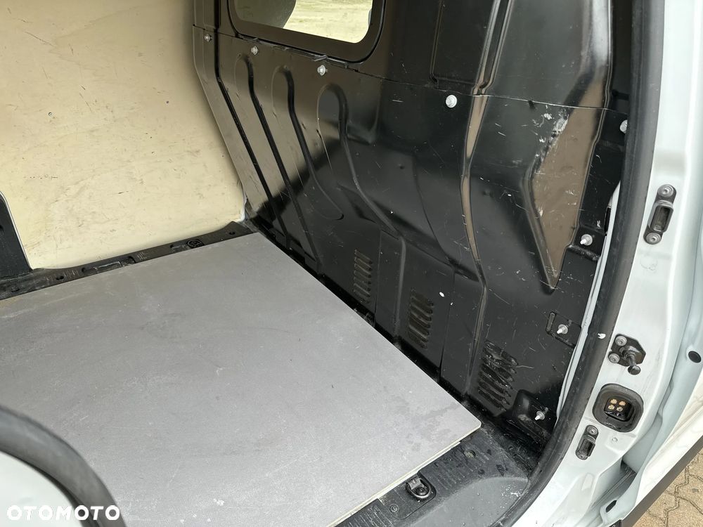 Renault Kangoo - 24