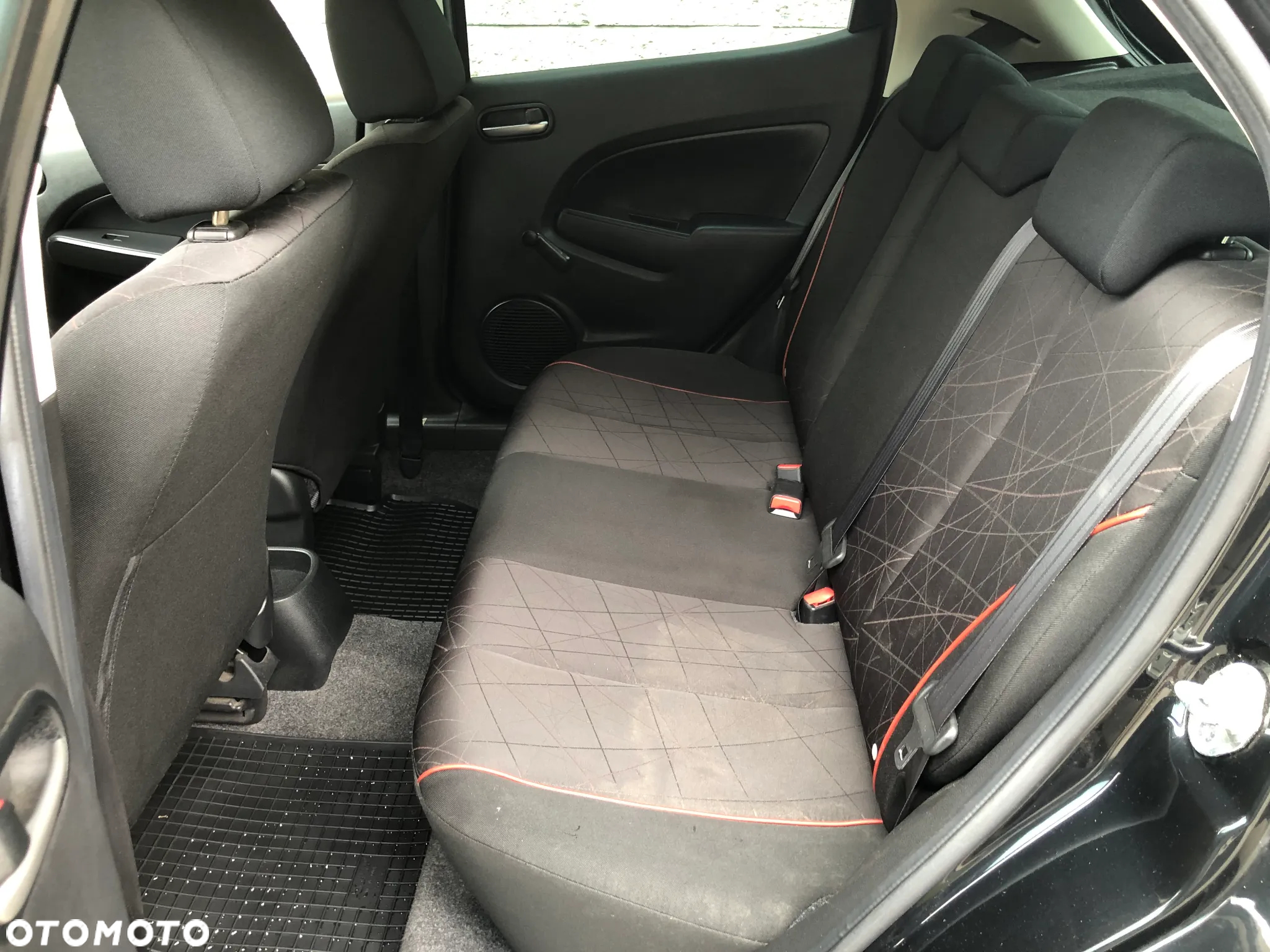 Mazda 2 1.3 MZR Iro - 20