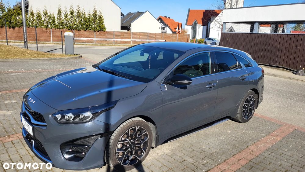 Kia ProCeed - 1